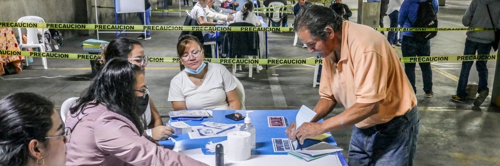 Papierbasierter Wahlprozess in Guatemala